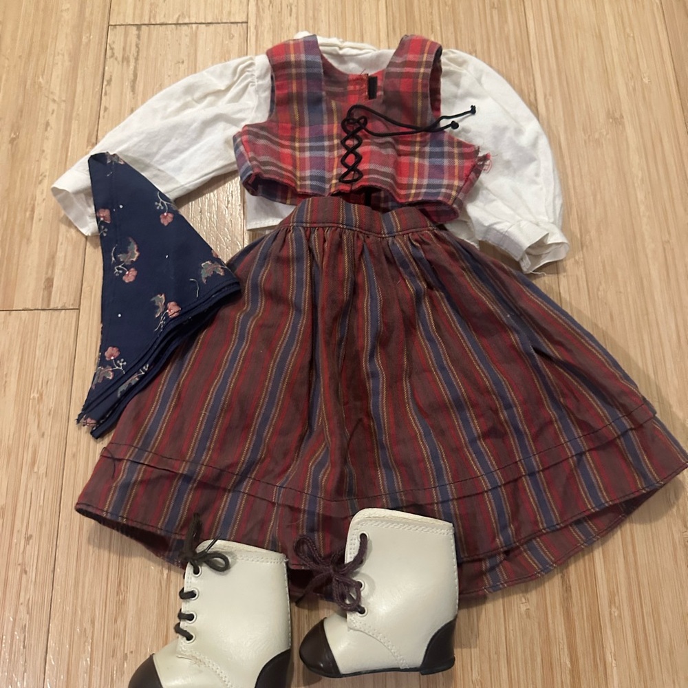 American Girl Pleasant Company Kirsten's Swedish outfit - vintage